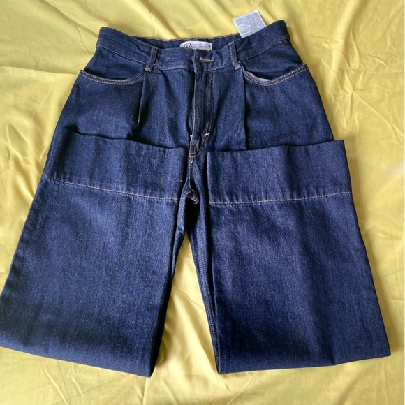 Full Length Wide Leg Jeans - Picture 2 of 2